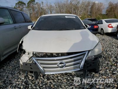 Piąte zdjęcie samochodu w środku: 2014 NISSAN SENTRA S VIN:3N1AB7AP3EY253767 - miniatura