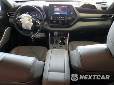 Zdjęcie 8 z 14 samochodu: 2022 TOYOTA HIGHLANDER XLE VIN:5TDGZRAH2NS538247 - miniatura