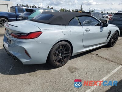 Trzecie zdjęcie samochodu z tyłu: 2025 BMW M8 VIN:WBSDZ0C06SCS32454 - miniatura