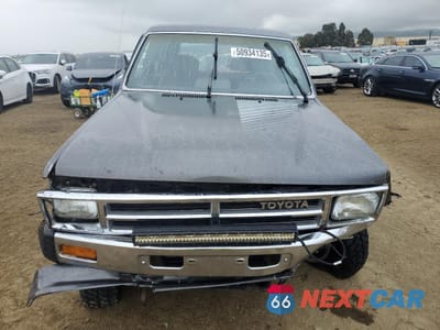 Piąte zdjęcie samochodu w środku: 1987 TOYOTA 4RUNNER RN60 VIN:JT4RN62S8H0184738 - miniatura