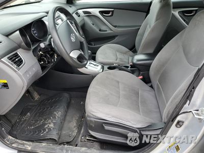 Zdjęcie 7 z 12 samochodu: 2012 HYUNDAI ELANTRA GLS VIN:5NPDH4AEXCH091569 - miniatura