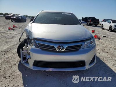 Piąte zdjęcie samochodu w środku: 2014 TOYOTA CAMRY L VIN:4T4BF1FK8ER361306 - miniatura