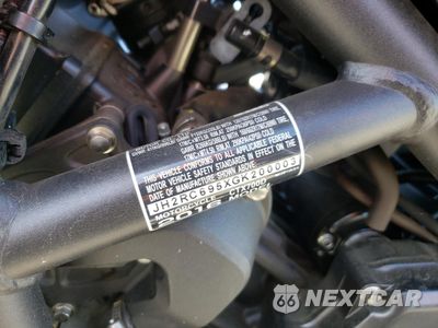 Zdjęcie 9 z 9 samochodu: 2016 HONDA CTX700 D VIN:JH2RC695XGK200003 - miniatura