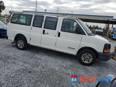 Czwarte zdjęcie samochodu z boku: 2004 GMC SAVANA G2500 VIN:1GTGG25U141115014 - miniatura