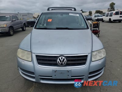 Piąte zdjęcie samochodu w środku: 2004 VOLKSWAGEN TOUAREG 3.2 VIN:WVGBC67L64D025093 - miniatura