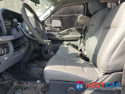 Zdjęcie 7 z 13 samochodu: 2024 FORD F350 SUPER DUTY VIN:1FT8X3BA3REC14549 - miniatura