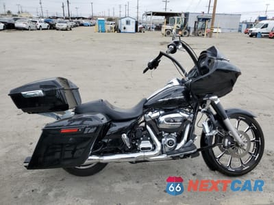 2018 HARLEY-DAVIDSON FLTRX ROAD GLIDE 1HD1KHC30JB681056 - główne zdjęcie licytacji z USA - miniatura