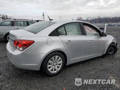 Trzecie zdjęcie samochodu z tyłu: 2011 CHEVROLET CRUZE LS VIN:1G1PC5SH6B7231543 - miniatura