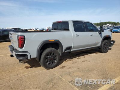 Trzecie zdjęcie samochodu z tyłu: 2025 GMC SIERRA K2500 AT4 VIN:1GT4UPEYXSF189298 - miniatura