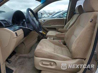 Zdjęcie 7 z 13 samochodu: 2006 HONDA ODYSSEY EX VIN:5FNRL384X6B401797 - miniatura