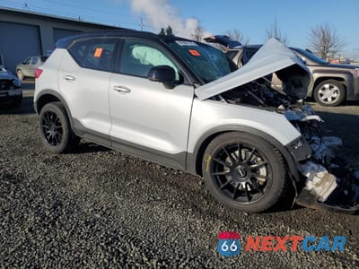 Czwarte zdjęcie samochodu z boku: 2021 VOLVO XC40 RECHARGE VIN:YV4ED3UR3M2538719 - miniatura