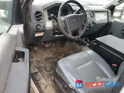 Zdjęcie 8 z 12 samochodu: 2013 FORD F450 SUPER DUTY VIN:1FDUF4GY2DEB11012 - miniatura