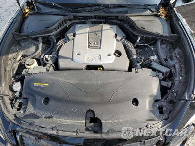 Zdjęcie 8 z 11 samochodu: 2016 INFINITI Q70 3.7 VIN:JN1BY1AP7GM220826 - miniatura