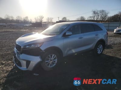 2019 KIA SORENTO L 5XYPG4A39KG451628 - główne zdjęcie licytacji z USA - miniatura