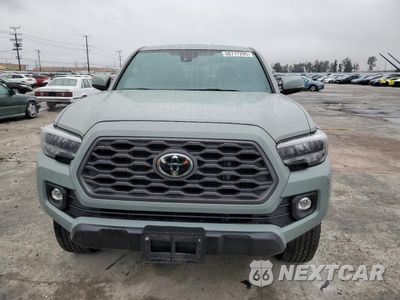 Piąte zdjęcie samochodu w środku: 2022 TOYOTA TACOMA DOUBLE CAB VIN:3TMDZ5BN2NM137099 - miniatura