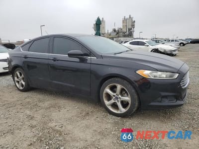 Czwarte zdjęcie samochodu z boku: 2016 FORD FUSION S VIN:3FA6P0G77GR382696 - miniatura