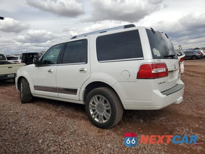 Drugie zdjęcie samochodu z przodu: 2014 LINCOLN NAVIGATOR VIN:5LMJJ2J58EEL08527 - miniatura
