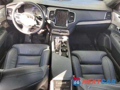 Zdjęcie 8 z 12 samochodu: 2024 VOLVO XC90 ULTIMATE VIN:YV4062PF1R1244894 - miniatura