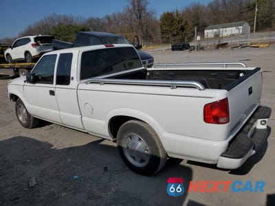 Drugie zdjęcie samochodu z przodu: 2003 GMC SONOMA VIN:1GTCS19X938173776 - miniatura