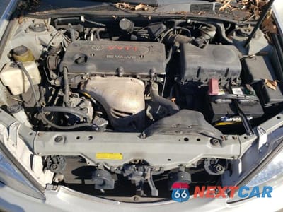 Zdjęcie 11 z 12 samochodu: 2002 TOYOTA CAMRY LE VIN:4T1BE32K12U635844 - miniatura