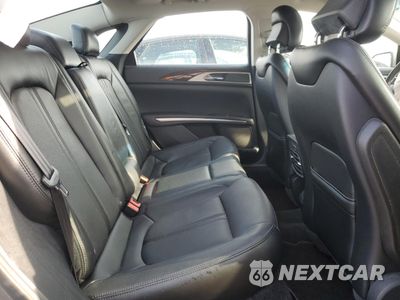 Zdjęcie 10 z 12 samochodu: 2016 LINCOLN MKZ HYBRID VIN:3LN6L2LU3GR629575 - miniatura