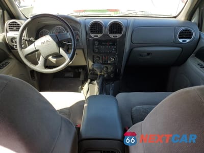 Zdjęcie 8 z 15 samochodu: 2004 GMC ENVOY VIN:1GKDS13SX42280734 - miniatura