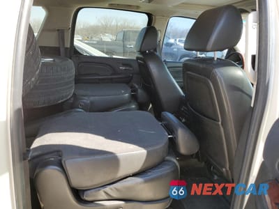 Zdjęcie 11 z 13 samochodu: 2008 CADILLAC ESCALADE ESV VIN:1GYFK668X8R272089 - miniatura