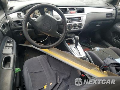 Zdjęcie 8 z 12 samochodu: 2004 MITSUBISHI LANCER OZ RALLY VIN:JA3AJ86E14U048560 - miniatura