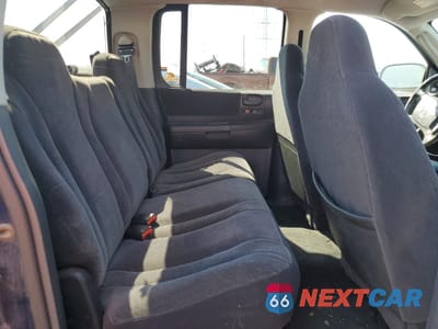 Zdjęcie 10 z 12 samochodu: 2016 DODGE DAKOTA QUAD SLT VIN:1B7HL48N02S620632 - miniatura