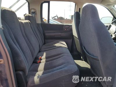 Zdjęcie 10 z 12 samochodu: 2016 DODGE DAKOTA QUAD SLT VIN:1B7HL48N02S620632 - miniatura