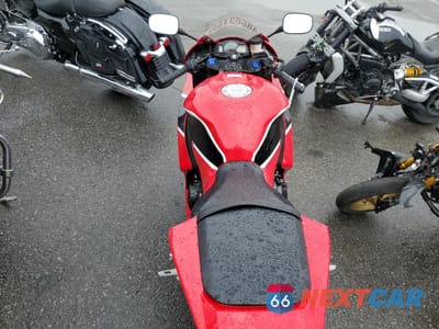 Zdjęcie 6 z 9 samochodu: 2018 HONDA CBR600 RR VIN:JH2PC40HXJK400051 - miniatura