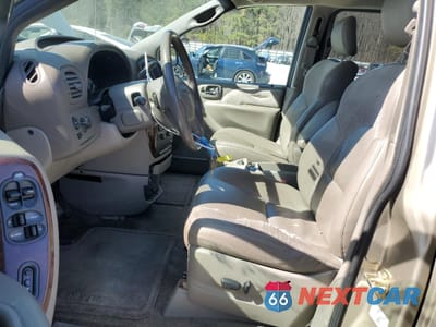 Zdjęcie 7 z 14 samochodu: 2003 CHRYSLER TOWN & COUNTRY LIMITED VIN:2C8GP64L33R362687 - miniatura