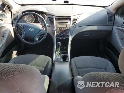 Zdjęcie 8 z 14 samochodu: 2012 HYUNDAI SONATA GLS VIN:5NPEB4AC6CH467639 - miniatura