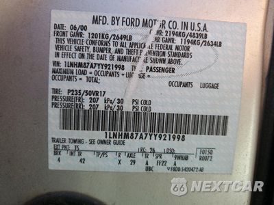 Zdjęcie 14 z 14 samochodu: 2000 LINCOLN LS VIN:1LNHM87A7YY921998 - miniatura