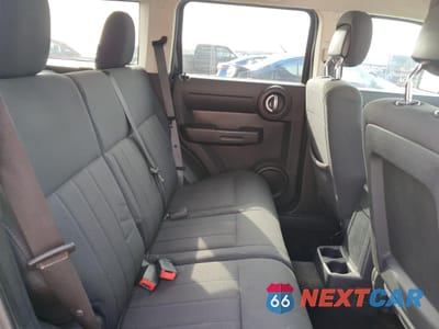Zdjęcie 11 z 15 samochodu: 2011 DODGE NITRO HEAT VIN:1D4PT4GK2BW576387 - miniatura