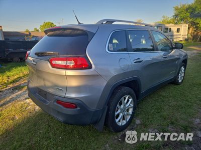 Czwarte zdjęcie samochodu z boku: 2017 JEEP CHEROKEE LATITUDE VIN:1C4PJLCB0HW613688 - miniatura