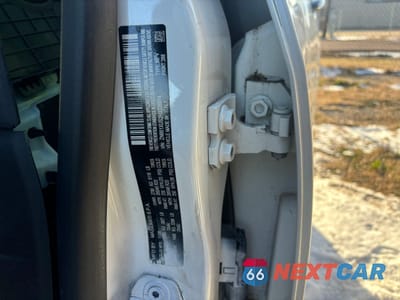 Zdjęcie 10 z 10 samochodu: 2017 MASERATI LEVANTE SP VIN:ZN661XUS2HX226974 - miniatura