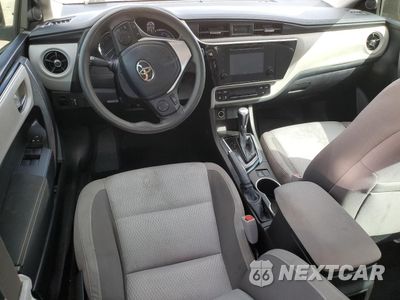 Zdjęcie 8 z 14 samochodu: 2018 TOYOTA COROLLA L VIN:5YFBURHE4JP797393 - miniatura