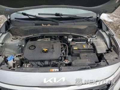Zdjęcie 11 z 13 samochodu: 2023 KIA SELTOS S VIN:KNDEU2AA0P7368581 - miniatura