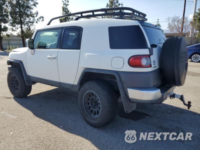 Drugie zdjęcie samochodu z przodu: 2012 TOYOTA FJ CRUISER VIN:JTEBU4BF8CK147645 - miniatura