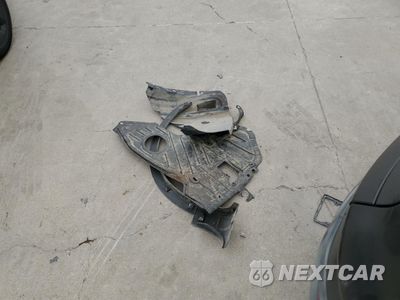 Zdjęcie 15 z 16 samochodu: 2016 FORD ESCAPE S VIN:1FMCU0F70GUC88705 - miniatura