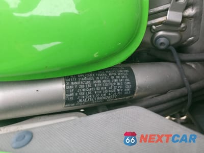 Zdjęcie 9 z 9 samochodu: 2009 KAWASAKI EX650 C VIN:JKAEXEC199DA26537 - miniatura