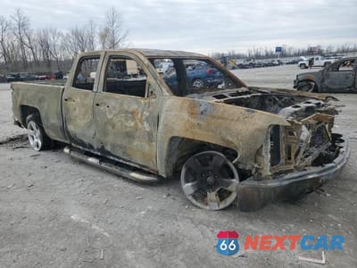 Czwarte zdjęcie samochodu z boku: 2015 CHEVROLET SILVERADO K1500 VIN:1GCVKPEC2FZ389045 - miniatura