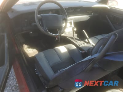 Zdjęcie 8 z 12 samochodu: 1990 CHEVROLET CAMARO IROC-Z VIN:1G1FP2386LL124840 - miniatura