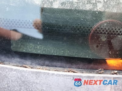 Zdjęcie 14 z 14 samochodu: 1983 FORD MUSTANG VIN:1FABP28FXDF146357 - miniatura