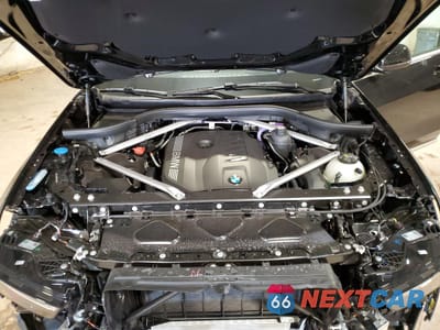 Zdjęcie 12 z 17 samochodu: 2025 BMW X7 XDRIVE40I VIN:5UX23EM05S9X70103 - miniatura