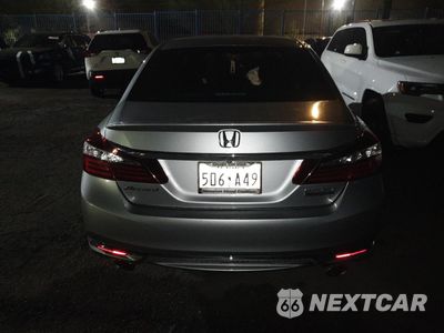 Zdjęcie 6 z 12 samochodu: 2017 HONDA ACCORD SPORT SPECIAL EDITION VIN:1HGCR2F11HA213271 - miniatura