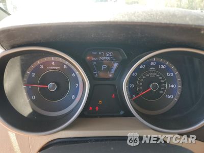 Zdjęcie 9 z 14 samochodu: 2013 HYUNDAI ELANTRA GLS VIN:KMHDH4AEXDU724851 - miniatura