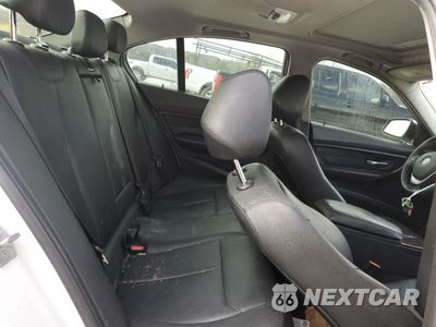 Zdjęcie 10 z 12 samochodu: 2015 BMW 328 XI SULEV VIN:WBA3B5G54FNS16660 - miniatura