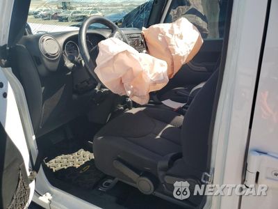 Zdjęcie 7 z 13 samochodu: 2013 JEEP WRANGLER UNLIMITED SPORT VIN:1C4BJWDG7DL634412 - miniatura